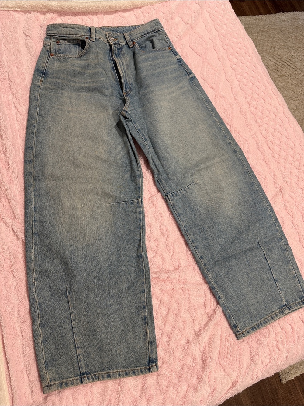 Zara Light Blue Relaxed Wide-Leg Jeans
